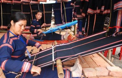 Thổ Cẩm Tây Nguyên: Di Sản Văn Hóa